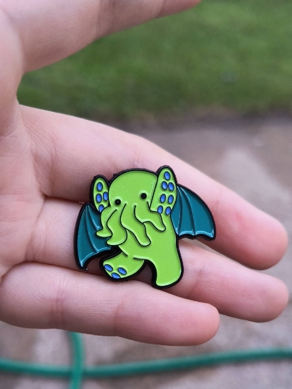 Green Cthulhu Enamel Pin - Cute Reptile Pet Accessory
